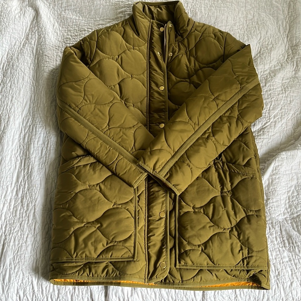 JCrew quilted cocoon puffer with PrimaLoft, NWT, size M